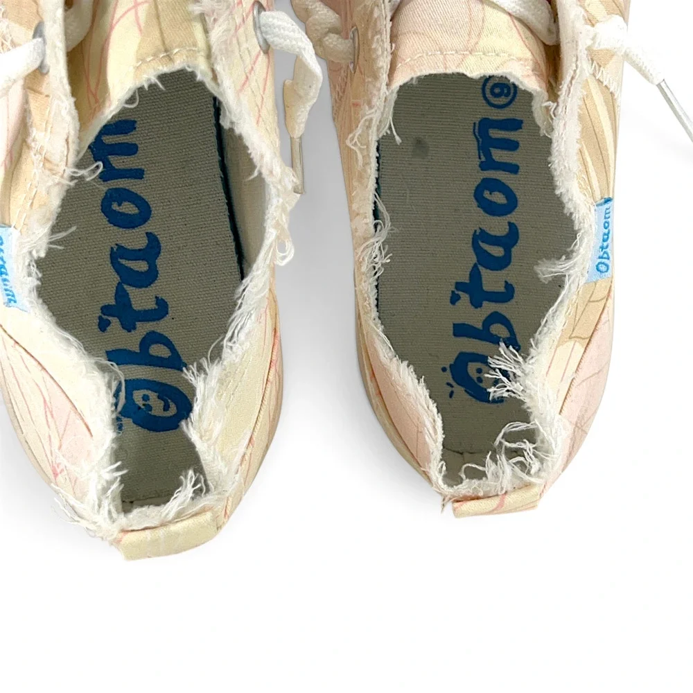 Obtaom Women’s 9 Pink Floral Distressed Canvas Lace-Up Sneakers
